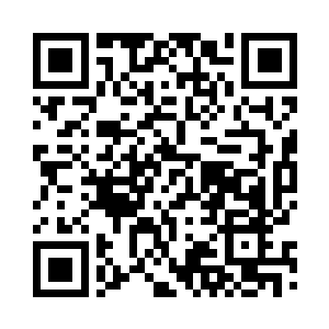 在宿营地里也没人认出她就是珍妮弗二维码生成