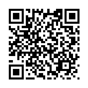 在对方的消防斧尚未抵达最高点时二维码生成