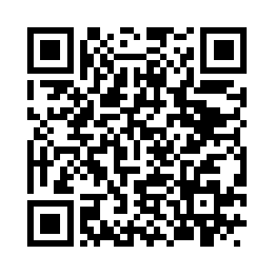 在尹念看到释羽薰拿给他的那些书籍时二维码生成