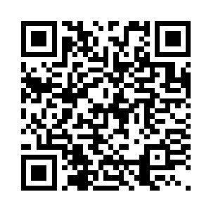 在屋子里收拾的几个侍女全都愣住了二维码生成