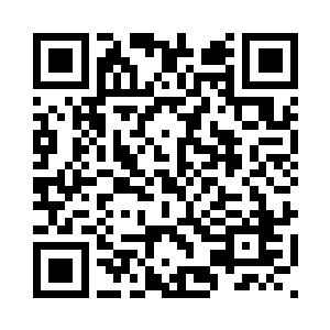 在屋顶上几个跳跃已经来到了近处二维码生成