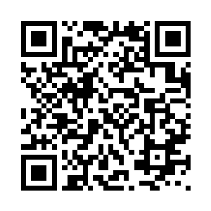 在山壁上炸出了一个几米宽的大洞二维码生成