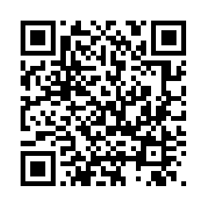 在张大牛隐藏窃听器和追踪器的同时二维码生成