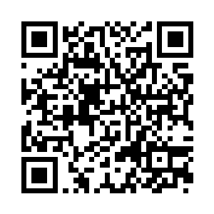 在旁边服侍的侍女立刻盛了粥给我们二维码生成