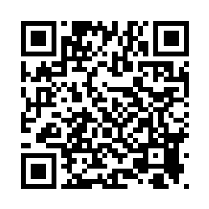 在枪林弹雨之中勉强直起了上半身二维码生成