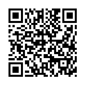 在某几个原本想要收拾他的师姐的建议下二维码生成