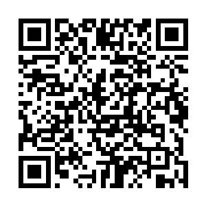 在死海帝王陵航行的最大要点就是平衡引力和速度的选择二维码生成