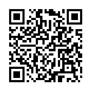 在沙发上用通讯工具看着电视的蒂娜抬头说道二维码生成