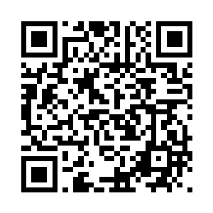 在爱梅和爱雪两姐妹来到张铁家里两周之后二维码生成