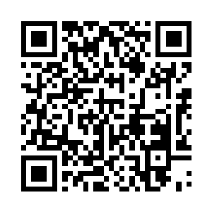 在登机的时候也不可能要求男人把女人抱进来二维码生成