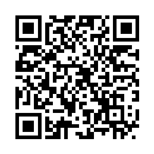 在这个有着强大的安排欲的男人面前二维码生成