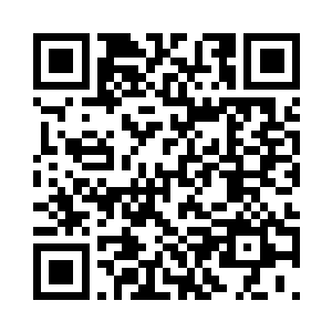 在这片混乱中仔细地听着下方的动静二维码生成