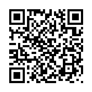 在远处发呆的庄睿三人才反应过来二维码生成