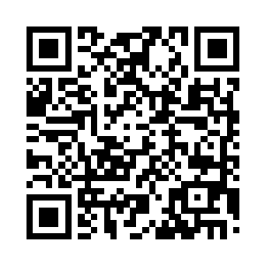 在那些如小山一样堆积的金银财宝旁边二维码生成