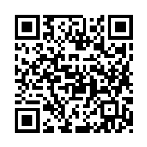 在酒宴上就被硬生生的拖出去活活打死二维码生成