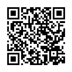 在飞舟内部一间宽大无比的房间内二维码生成