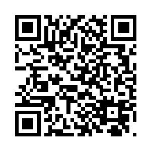 坐在主席台下市公安局桌签的位置上二维码生成