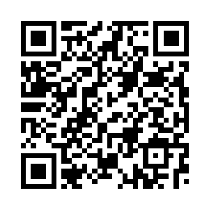 坐在卢向东旁边的杨眉却变了脸色二维码生成