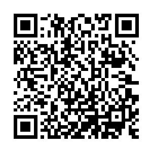 坐在案后的寇凌虚不禁饱含深意地和身旁站立的老唐相视一眼二维码生成