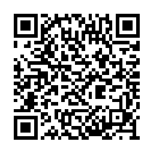 坐在赵长枪身边的几个年轻人马上开始聒噪起来二维码生成