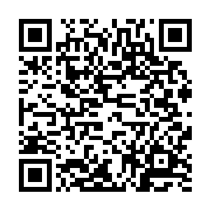 坚硬程度根本难以想象的……秦方用流影神剑试了一下二维码生成