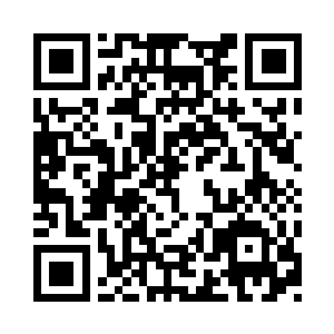 垂头看着地上那把碎裂的五福椅与关帝像二维码生成