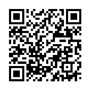 墨修尧低头打量了一下那白衣女子二维码生成