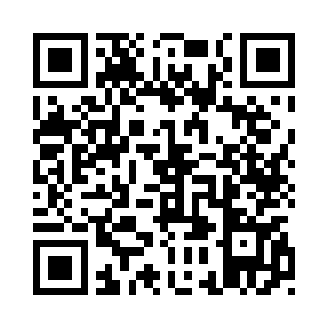 墨啸云按住想要扑上去的珍宁公主二维码生成