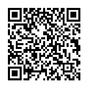 夏云杰一听到这话就知道自己还是小视了美国女人的热情奔放二维码生成