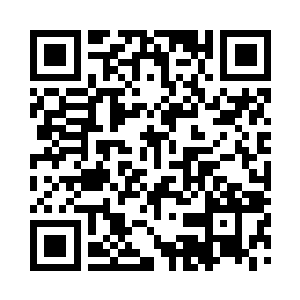 夏云杰笑着张开双臂跟刘力宏来了个熊抱二维码生成