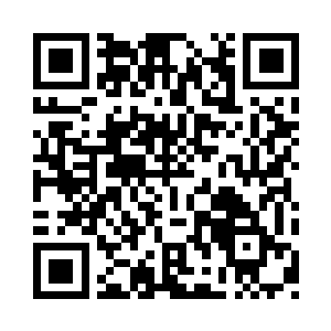 夏云杰闻言很强势地摆手打断了光头强道二维码生成