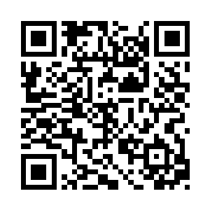 夏嫣然却从容镇定的拉着她的手站在路中央二维码生成