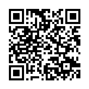 外头赶车的人将车帘子掀了个小缝二维码生成