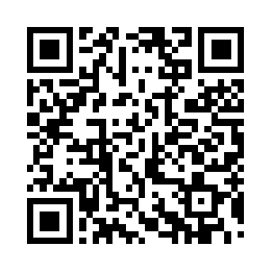 外面偶尔经过的车辆车灯照耀出她的脸蛋二维码生成