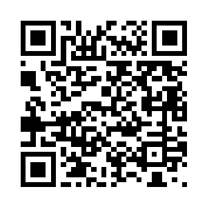 大厅里不知道什么时候又来了一拨人二维码生成