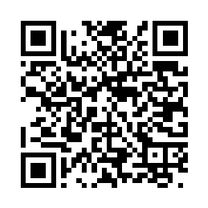 大虾见此情景双手捂着眼睛却露出很大的缝隙二维码生成