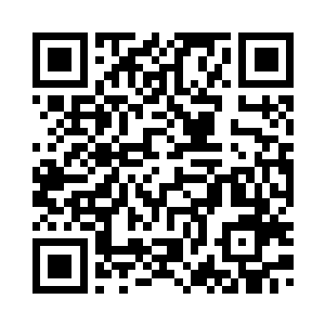 大门被一个包子头的小丫鬟推开了二维码生成