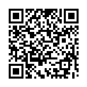 天地四野在这一刻都变得冰冷无情了起来二维码生成