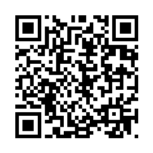 天坑内不断回响着代离痛苦而强忍压抑的声音二维码生成