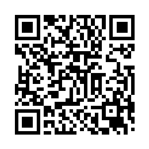 天道脸色微微有些凝重地挥刀挡下中路的进攻二维码生成