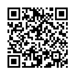 太空战舰的操作主要是从人类移民中选择二维码生成