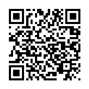 央初呆呆的转头看了看四周的我们二维码生成