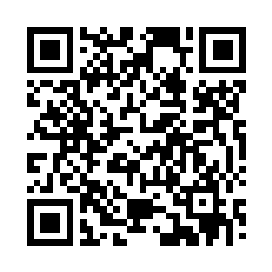 头发因为长时间没有洗头而卷在了一起二维码生成