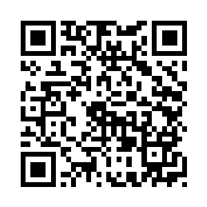 头发用一条火焰红带扎成一个马尾二维码生成