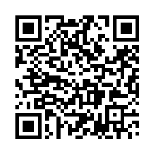 夹着烟的尾指在她颧骨上轻轻一点就走二维码生成