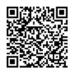 奇怪的是平常一向大大咧咧男人婆一般的萧霓裳二维码生成