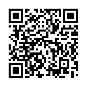 奉临一眼就看见倒在奉擎怀里的严碧二维码生成