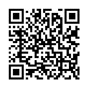 奔跑着的万石战士看着灌木丛后面挪动的身影二维码生成