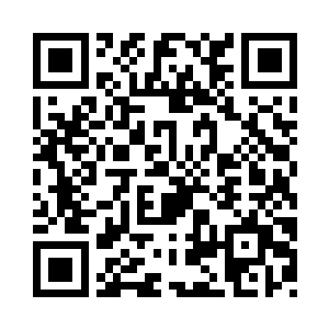 她一把推开了正在给白硫亦把脉的御医二维码生成