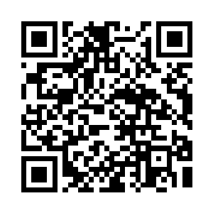 她一直带在身上想要找机会还给沈砚山二维码生成